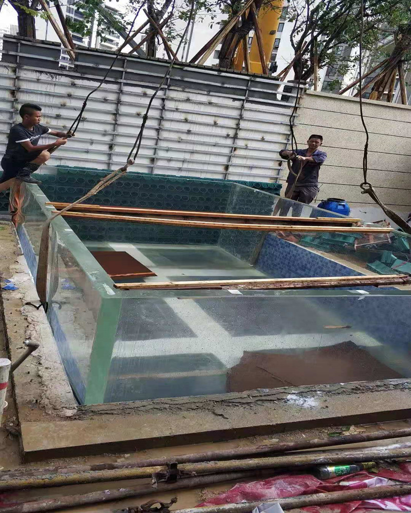 别墅亚克力泳池吊装安装-上海浦昕水族工程有限公司